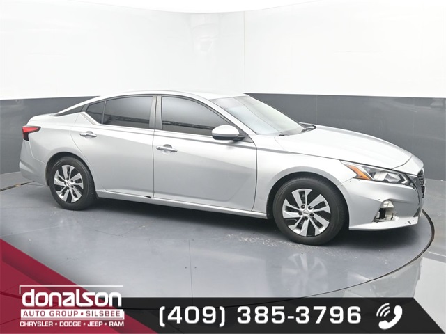 used 2020 Nissan Altima car, priced at $10,999