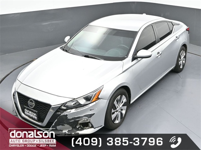 used 2020 Nissan Altima car, priced at $10,999