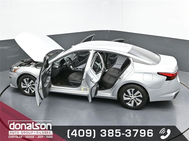 used 2020 Nissan Altima car, priced at $10,999