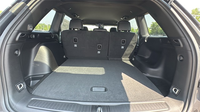 new 2025 Jeep Grand Cherokee car, priced at $45,025