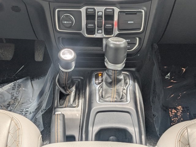 used 2023 Jeep Gladiator car, priced at $33,481
