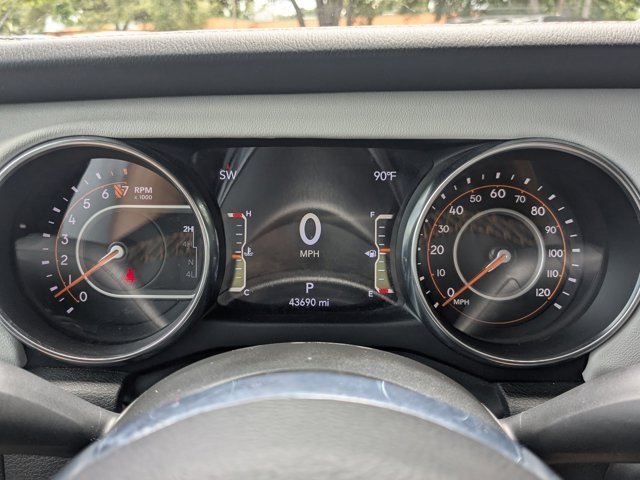used 2023 Jeep Gladiator car, priced at $33,481