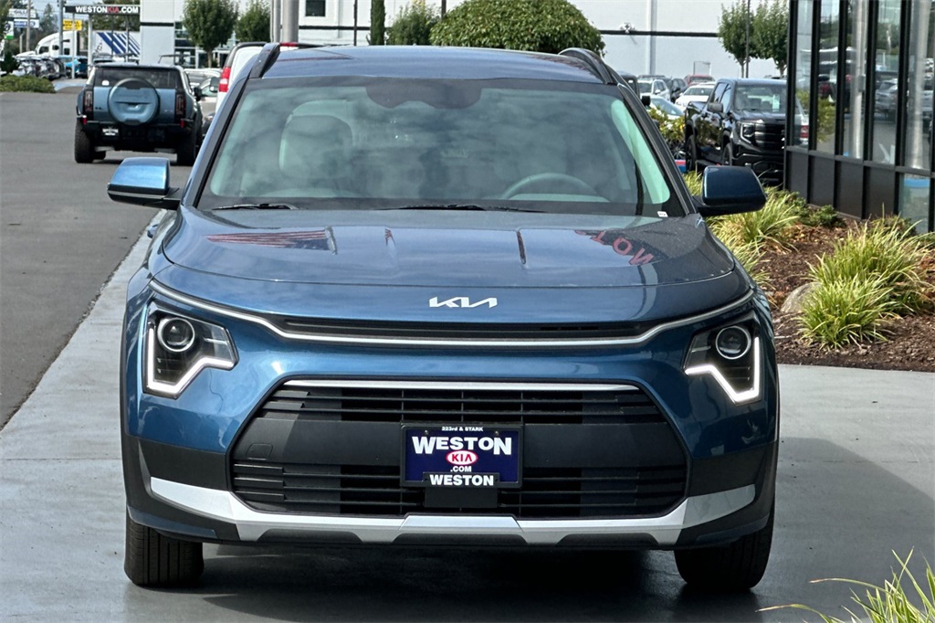 new 2025 Kia Niro car, priced at $31,435