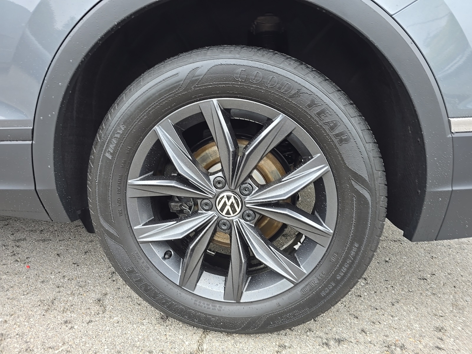 used 2023 Volkswagen Tiguan car, priced at $22,300