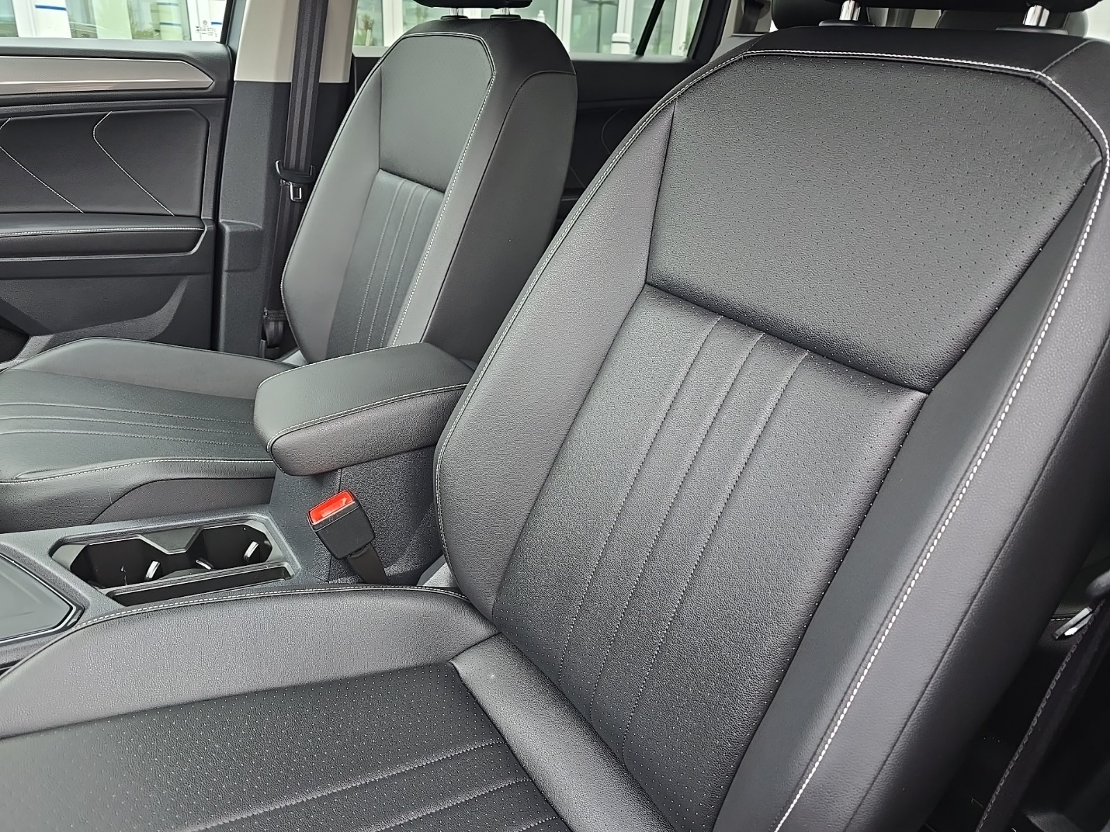 used 2023 Volkswagen Tiguan car, priced at $22,300