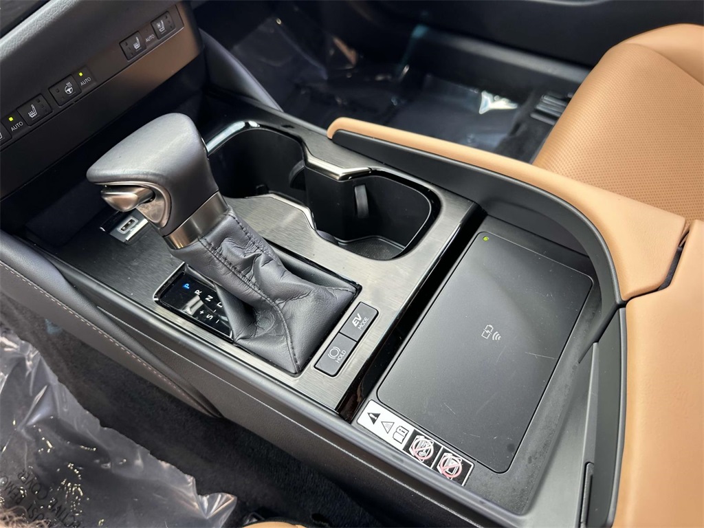 used 2023 Lexus ES car, priced at $41,975