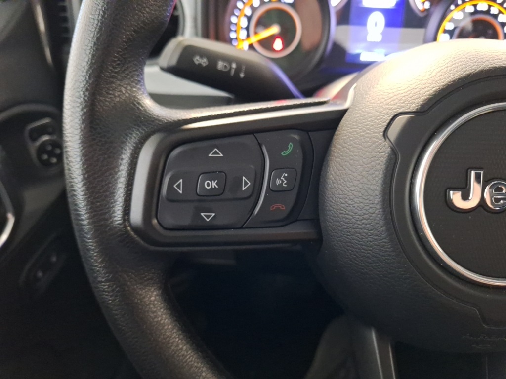 used 2024 Jeep Gladiator car, priced at $40,550