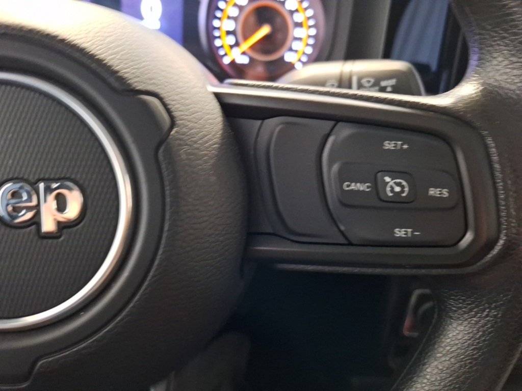 used 2024 Jeep Gladiator car, priced at $40,550