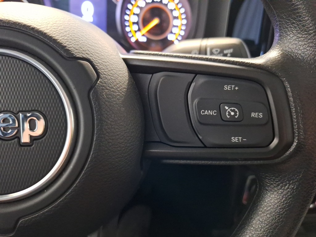 used 2024 Jeep Gladiator car, priced at $40,550