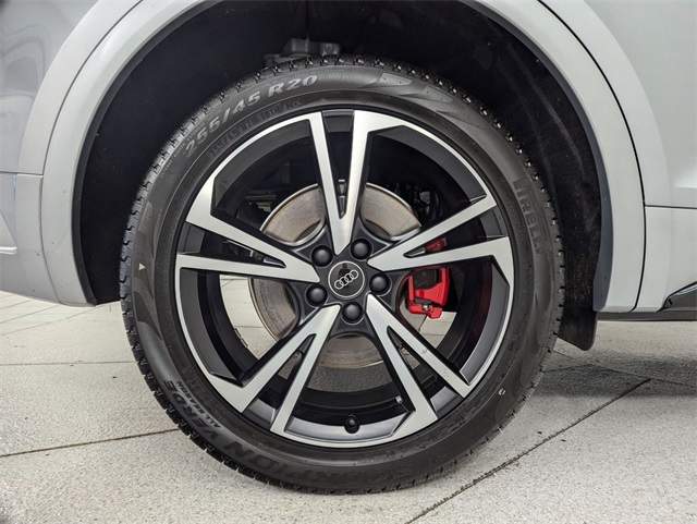 used 2025 Audi Q5 car, priced at $43,981