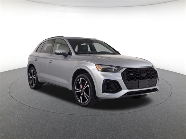 used 2025 Audi Q5 car, priced at $43,981