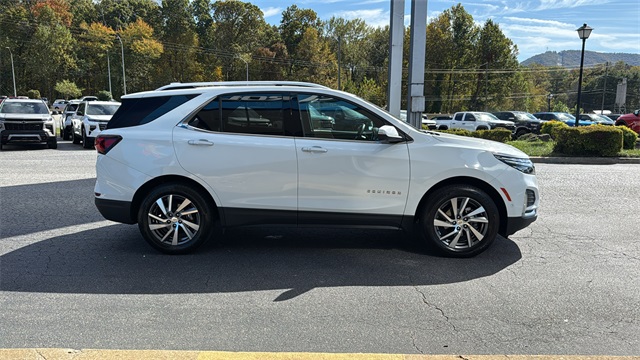 used 2022 Chevrolet Equinox car, priced at $23,899