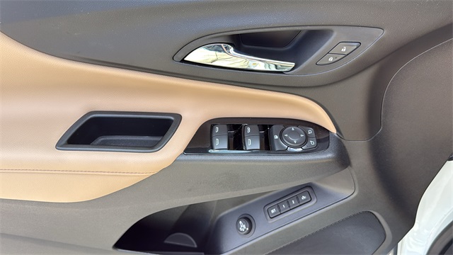 used 2022 Chevrolet Equinox car, priced at $23,899