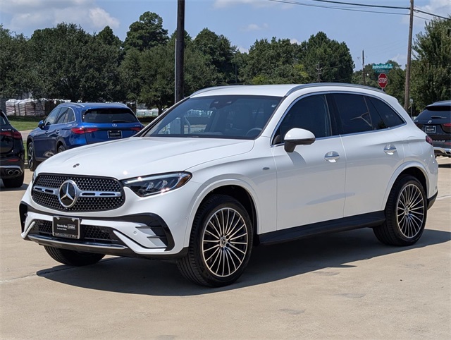 used 2025 Mercedes-Benz GLC car, priced at $57,924