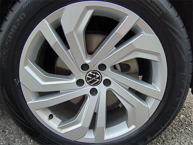 used 2021 Volkswagen Atlas car, priced at $19,911