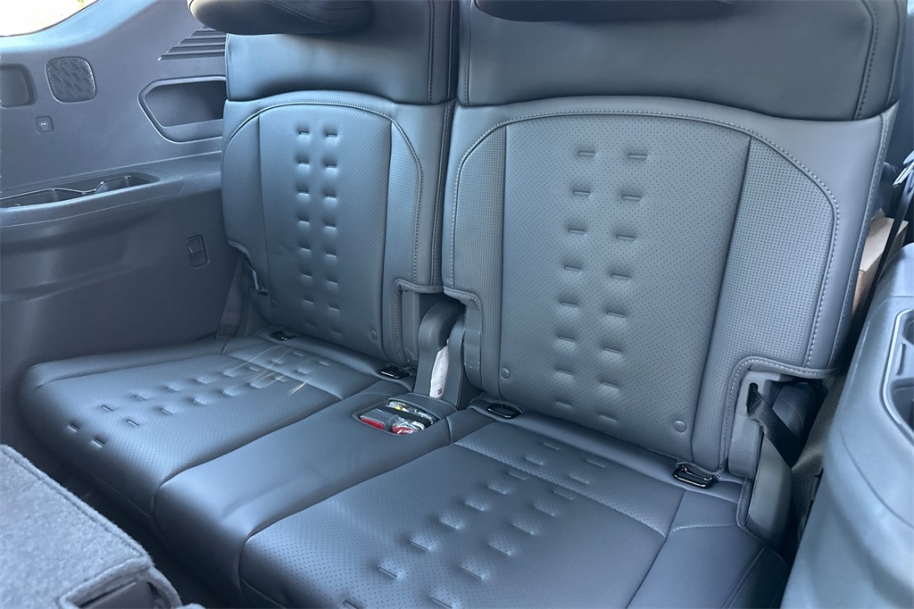 new 2026 Kia EV9 car, priced at $62,930
