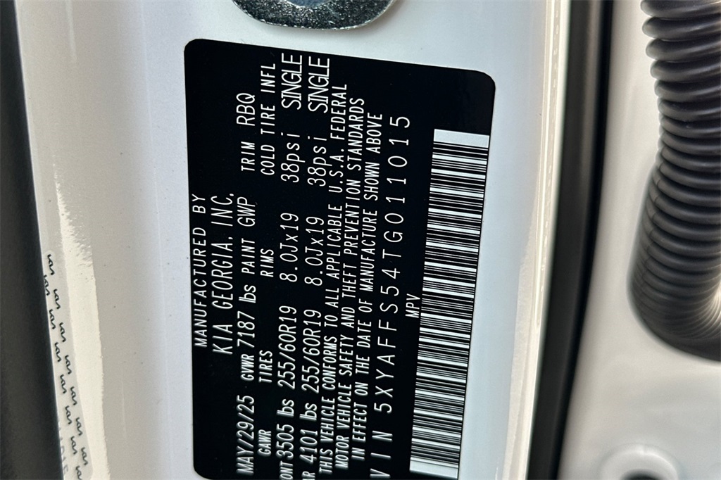 new 2026 Kia EV9 car, priced at $62,930