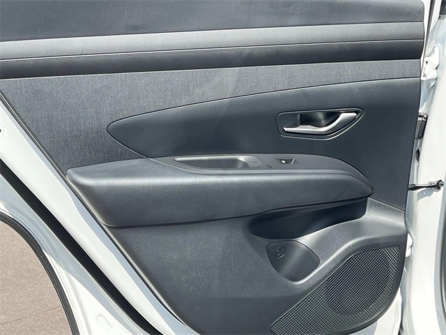 new 2025 Hyundai Tucson Hybrid car, priced at $33,915