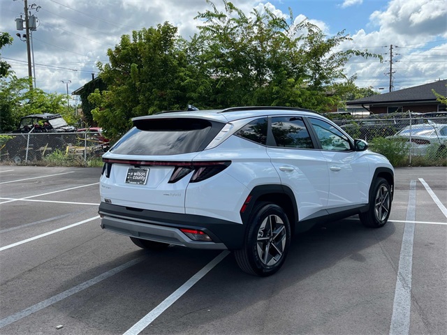 new 2025 Hyundai Tucson Hybrid car, priced at $33,915