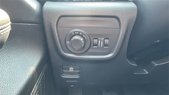 new 2025 Jeep Grand Cherokee L car, priced at $44,565