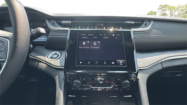 new 2025 Jeep Grand Cherokee L car, priced at $44,565