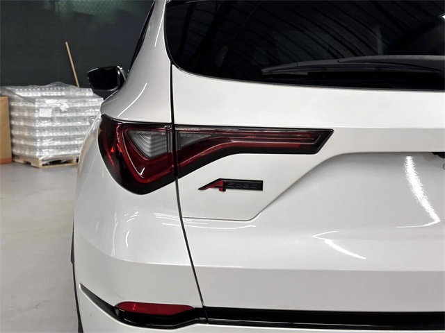 used 2023 Acura MDX car, priced at $45,185