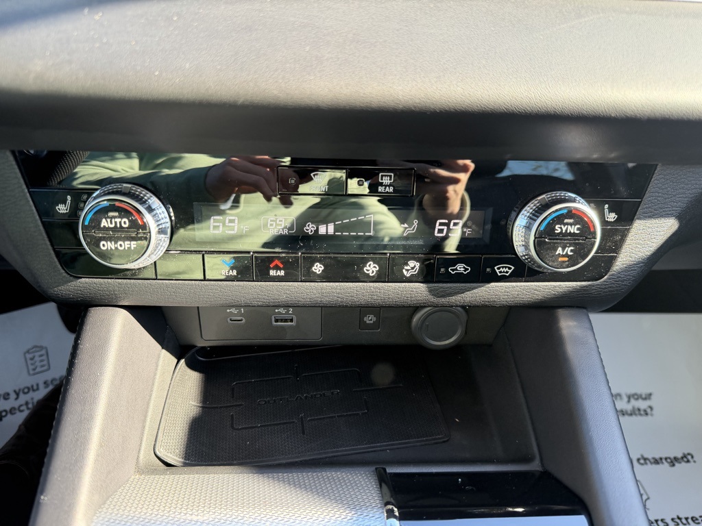 used 2023 Mitsubishi Outlander car, priced at $28,903