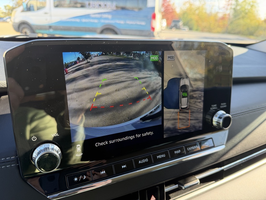 used 2023 Mitsubishi Outlander car, priced at $28,903