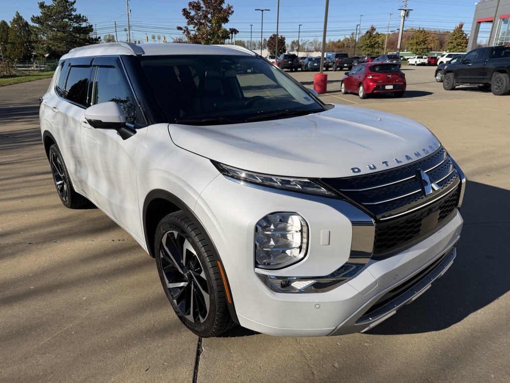 used 2023 Mitsubishi Outlander car, priced at $28,903
