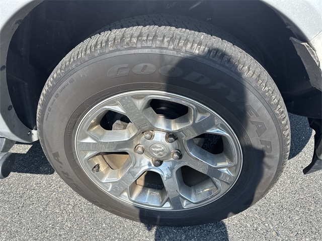 used 2015 Ram 1500 car, priced at $20,299