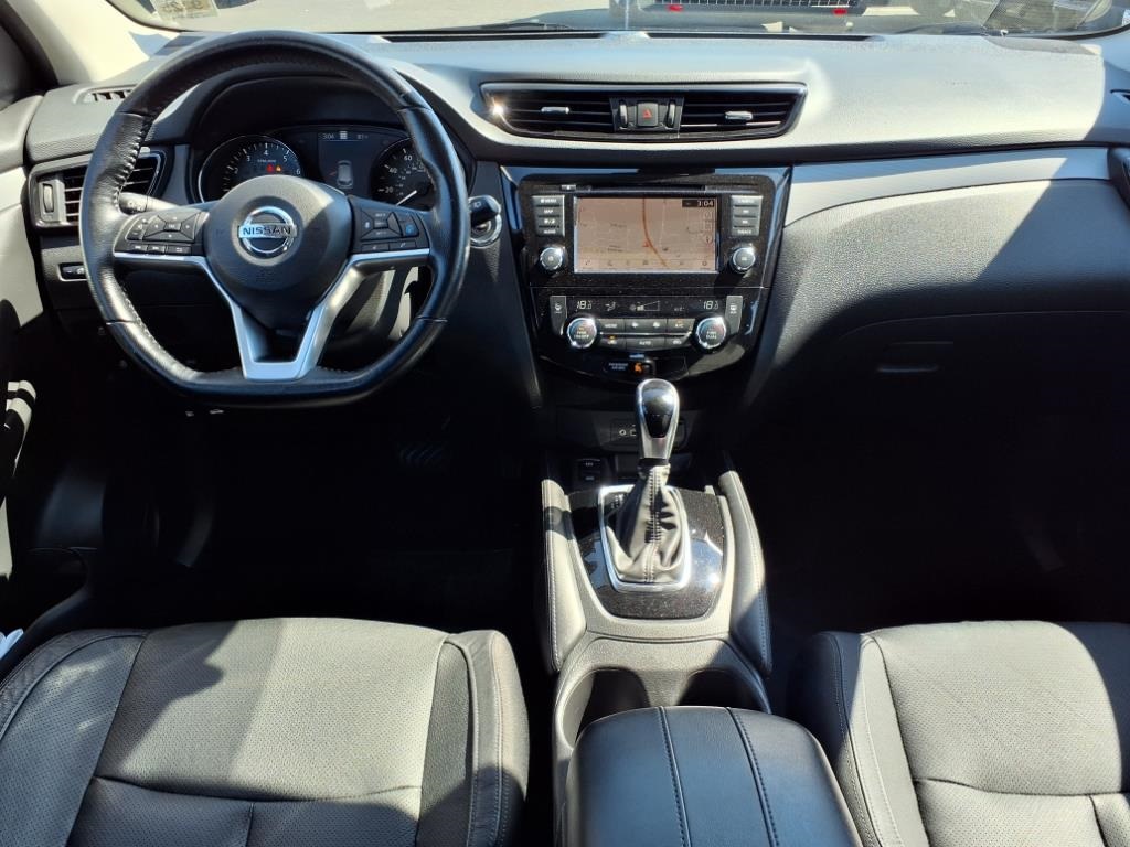 used 2020 Nissan Rogue Sport car, priced at $19,900