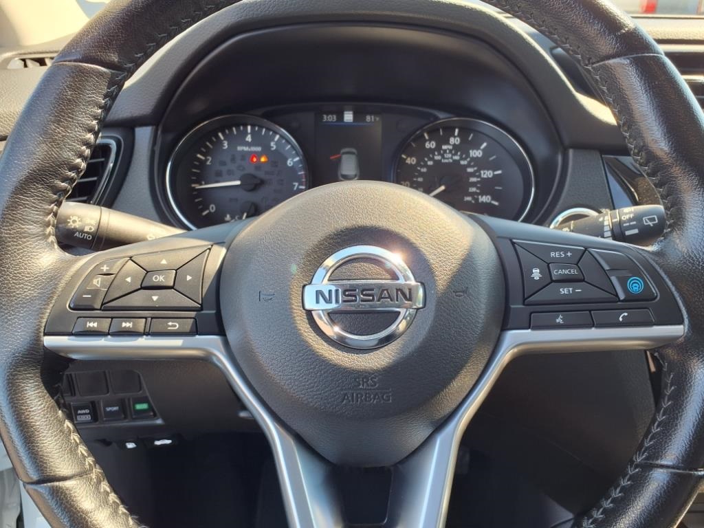 used 2020 Nissan Rogue Sport car, priced at $19,900