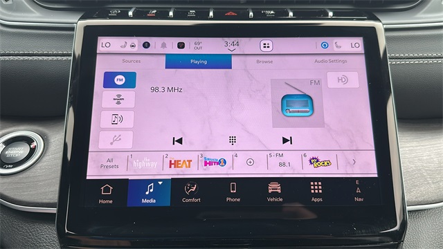 new 2025 Jeep Grand Cherokee car, priced at $45,744