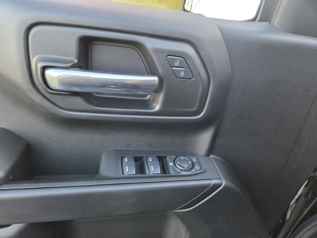 used 2024 GMC Sierra 1500 car, priced at $39,577