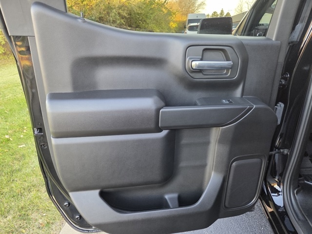 used 2024 GMC Sierra 1500 car, priced at $39,577