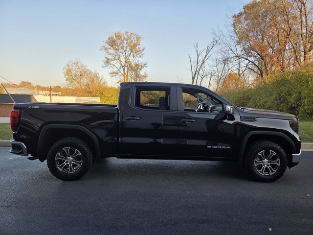 used 2024 GMC Sierra 1500 car, priced at $39,577