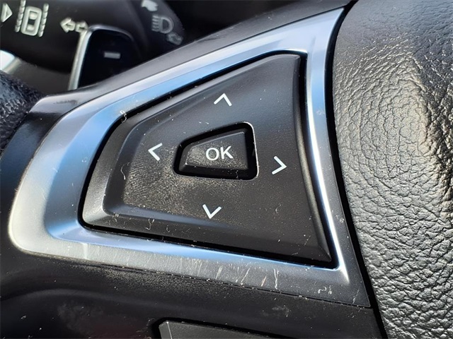 used 2019 Ford Edge car