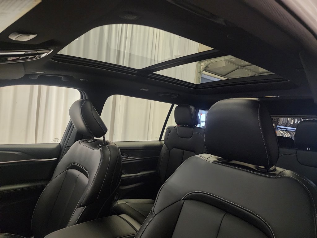 new 2025 Jeep Grand Cherokee L car, priced at $45,499