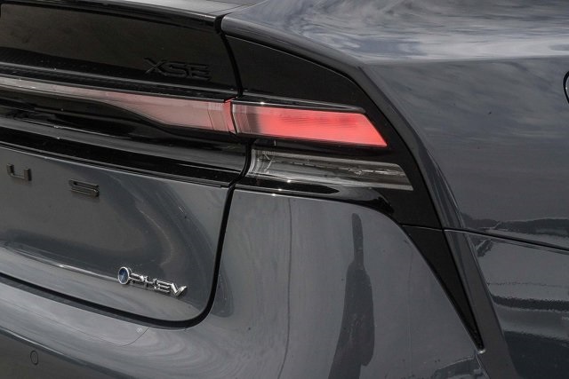 new 2026 Toyota Prius Plug-In Hybrid car, priced at $40,589