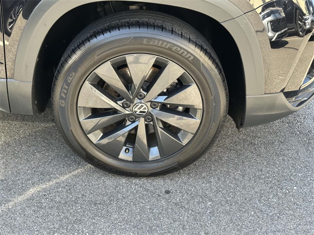 used 2022 Volkswagen Taos car, priced at $19,995