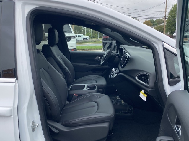 new 2026 Chrysler Voyager car, priced at $36,301