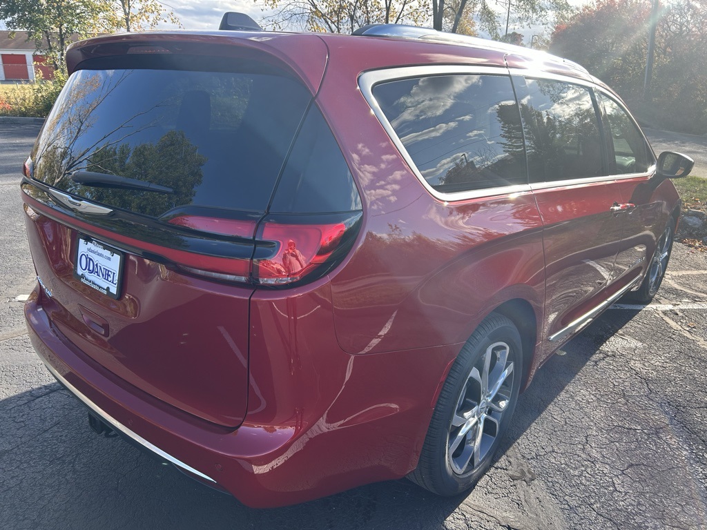 new 2026 Chrysler Pacifica car, priced at $55,325