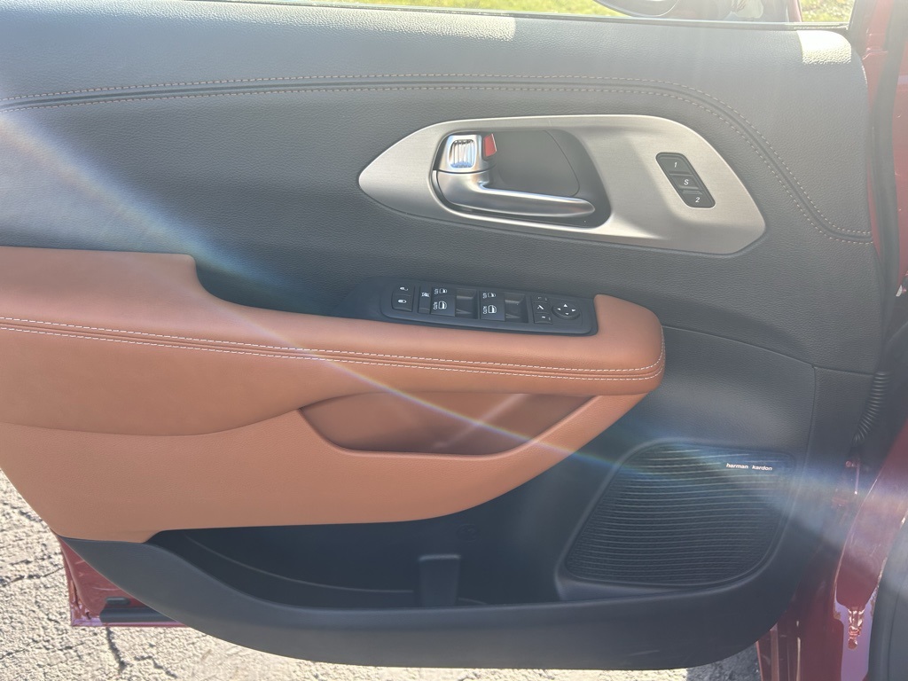 new 2026 Chrysler Pacifica car, priced at $55,325