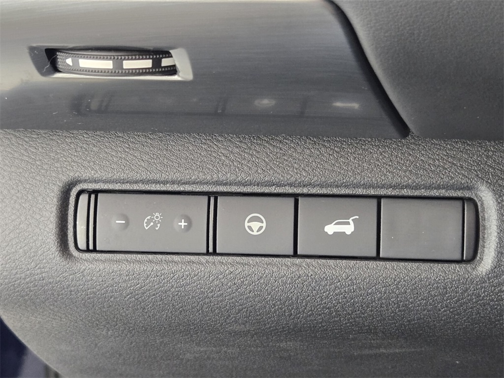 used 2022 Nissan Pathfinder car, priced at $21,900