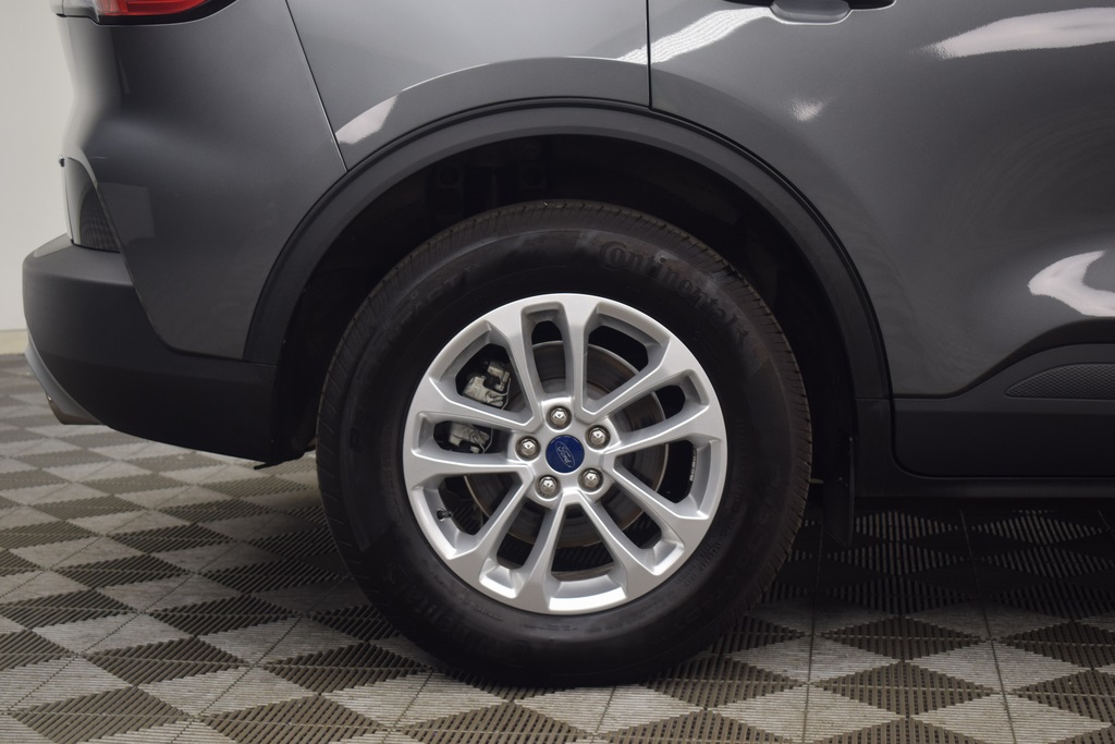 used 2022 Ford Escape car, priced at $23,200