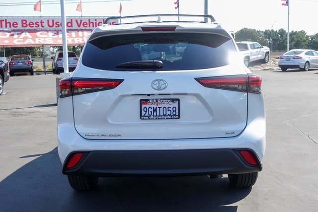 used 2023 Toyota Highlander car, priced at $36,255