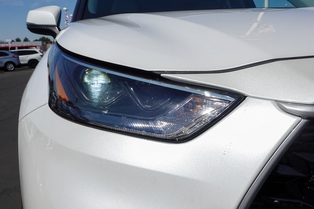 used 2023 Toyota Highlander car, priced at $36,255