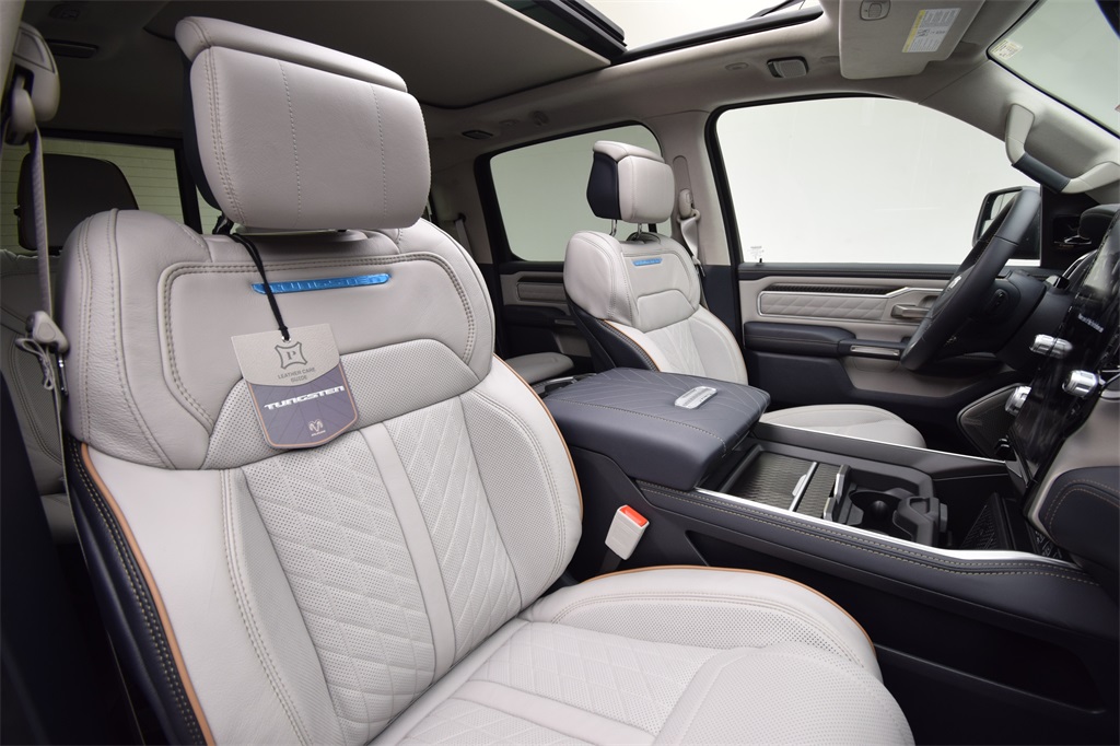new 2025 Ram 1500 car, priced at $79,153