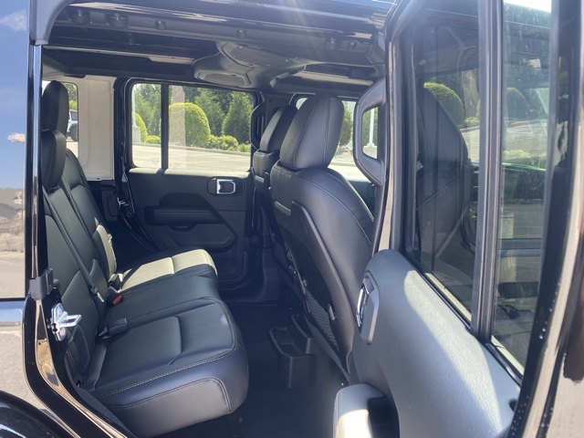 new 2025 Jeep Wrangler car, priced at $47,407