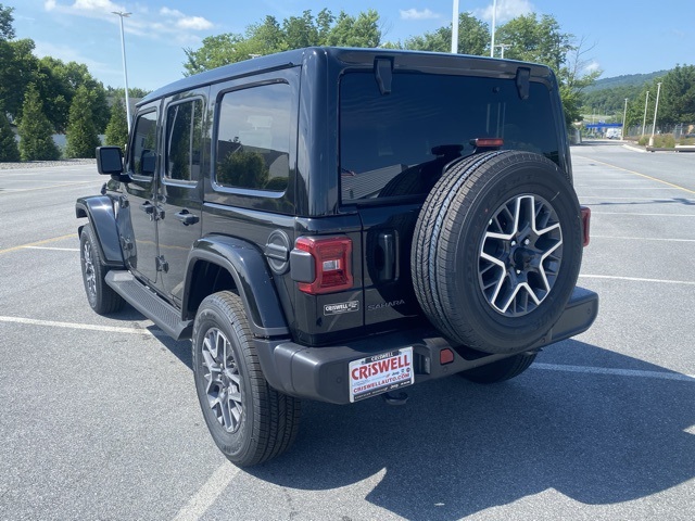 new 2025 Jeep Wrangler car, priced at $47,407